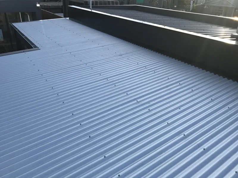 Roof sheeting installation