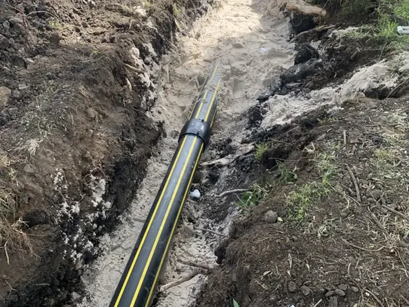 Gas pipe trench installation